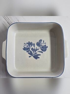 Pfaltzgraff Yorktowne Square Baker 8" Blue & Cream Stoneware